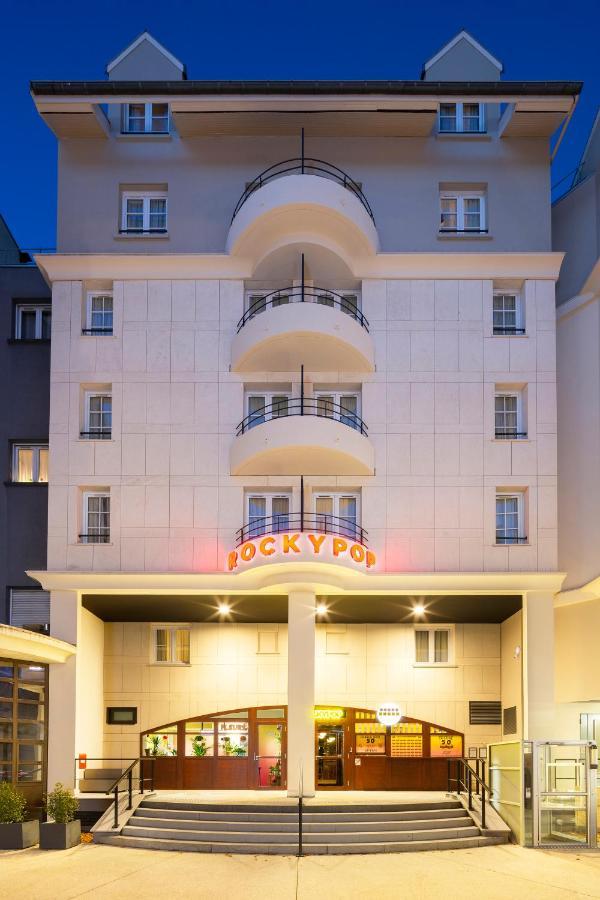 Rockypop Grenoble Hotel Extérieur photo
